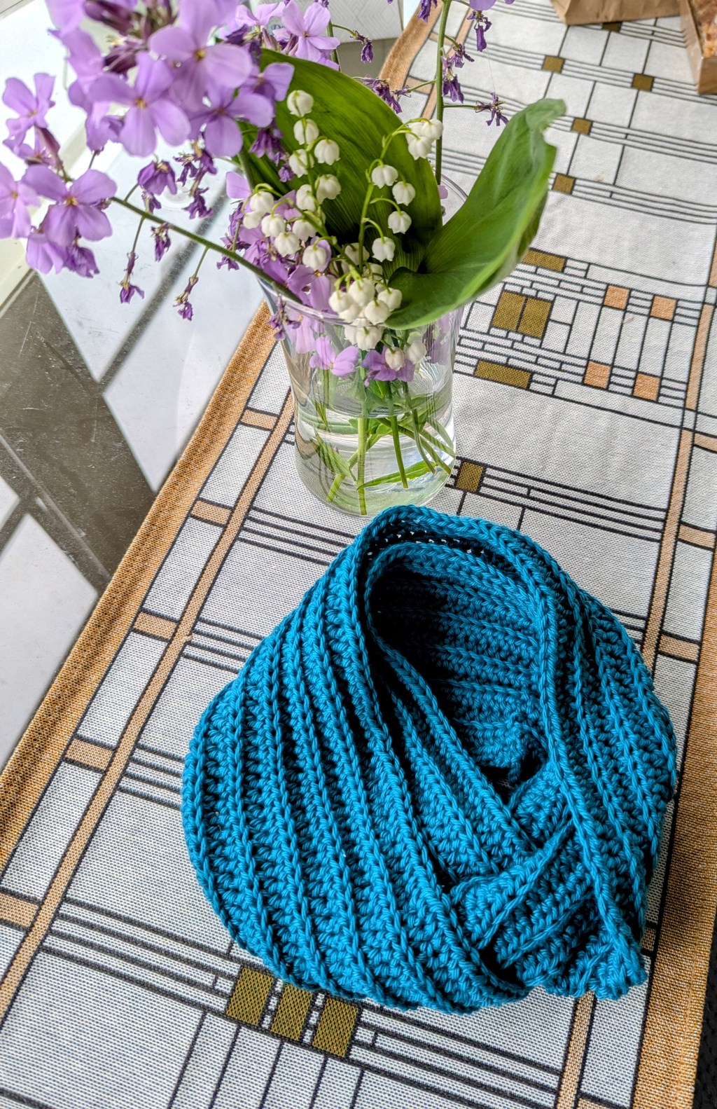 River View Cowl: Inspired by the St. Lawrence&nbsp;River